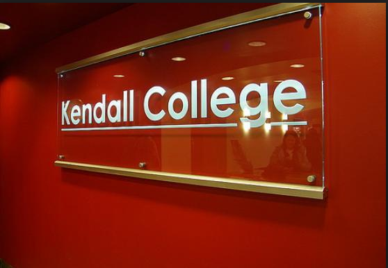 Ứng dụng kính trang trí nội thất